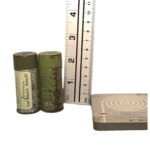 4 Vintage Metal Tins - 2 Doan's Pill Boxes & 2 Norelco Containers - Picture 8 of 10